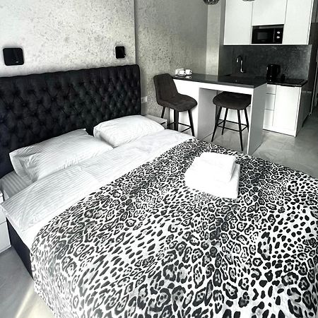 Vem Apartment Калипсо Odessa Eksteriør billede